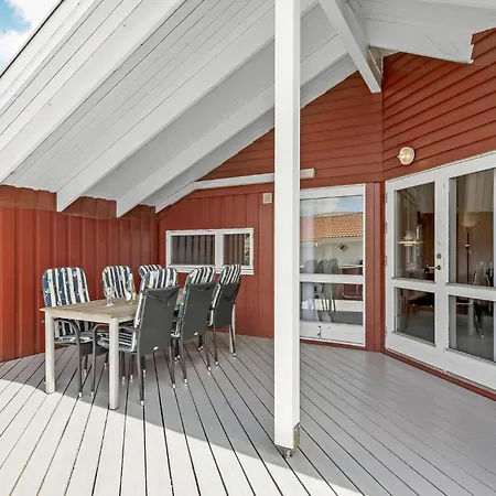 Holiday home Gorgeous In With Sauna *